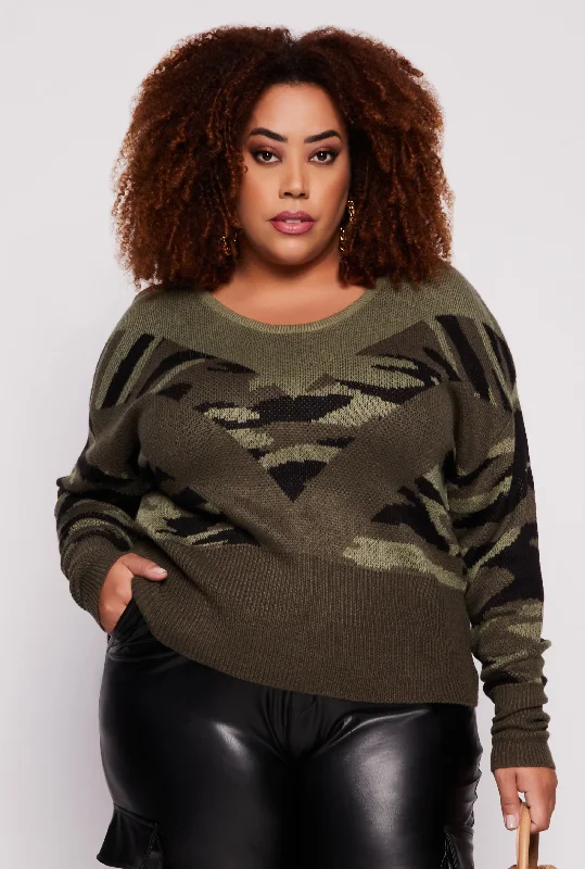 Plus Size Caged V Back Camo Sweater